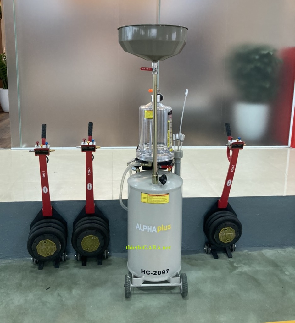 máy hứng hút dầu thải