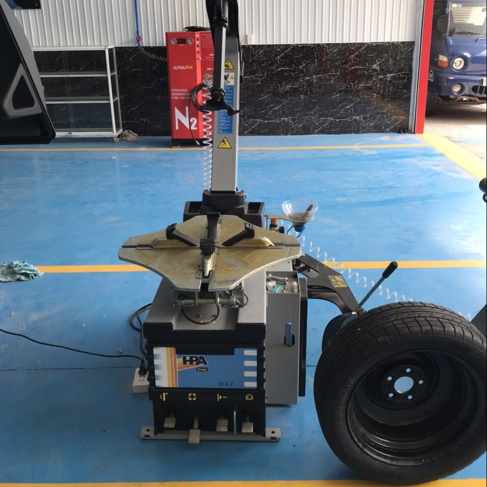 Máy Ra Vào Lốp Ô Tô Con HPA M42 Italy Máy Ra Vào Lốp Ô Tô Con HPA M42 Italy