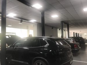 Cầu nâng cho gara vinfast - Tiến Thành Đà Nẵng