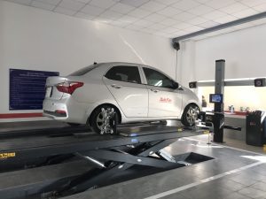 Cầu nâng cắt kéo