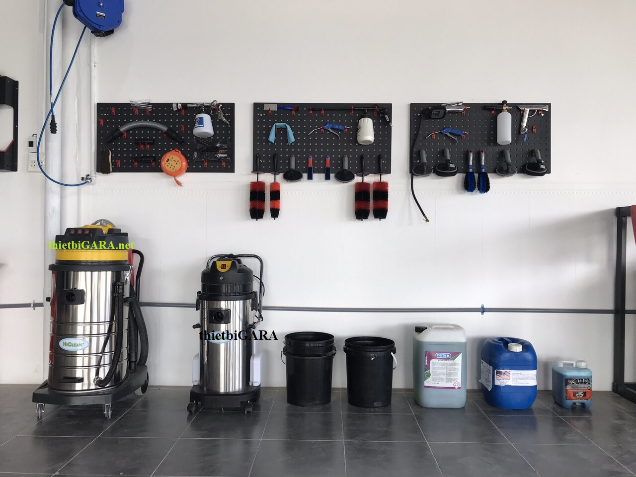 Máy hút bụi nội thất ô tô