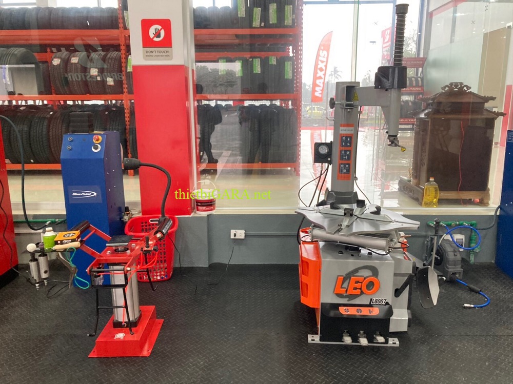 Máy làm lốp LEO