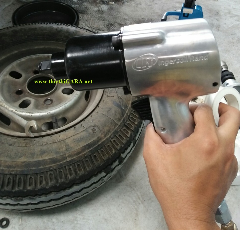 Súng xiết bulong khí nén E131 Ingersoll Rand