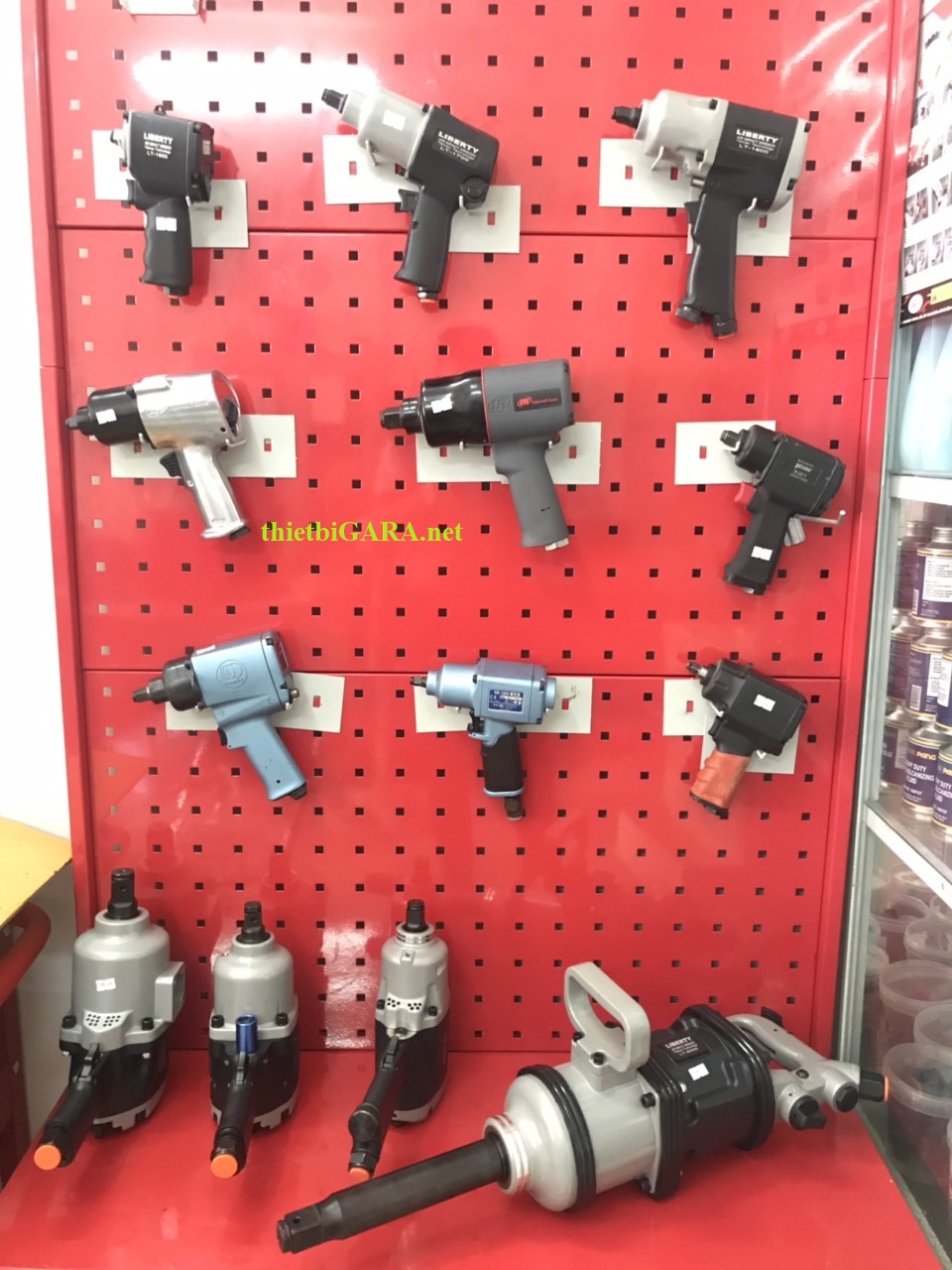 Súng mở bulong khí nén Liberty Đài Loan