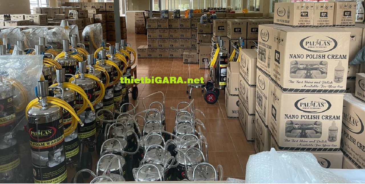 Bình tạo bọt tuyết rửa xe 30 lít Pallas