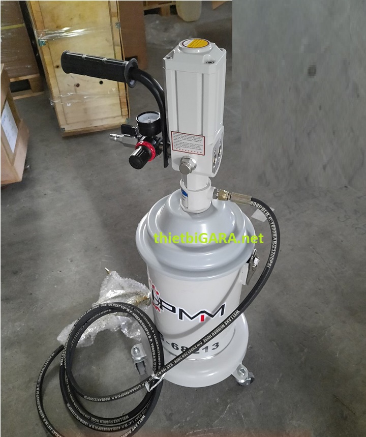hg-68213 máy bơm mỡ khí nén