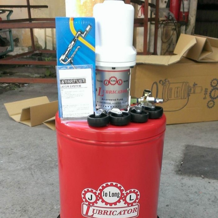 thiet-bi-bom-mo-bo-bang-khi-nen-jolong-dai-loan-a65g-5 Má bơm mỡ khí nén