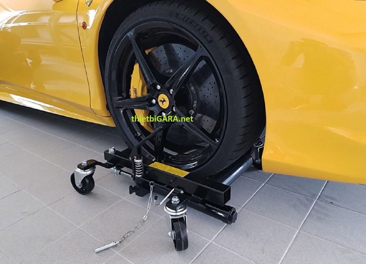 thiết bị di chuyển xe trong xưởng