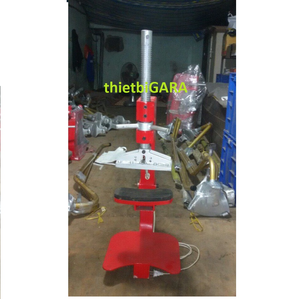 Khuôn Ép Số Lốp Tải Bằng Điện