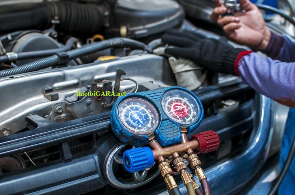 Đồng hồ nạp ga lạnh ô tô