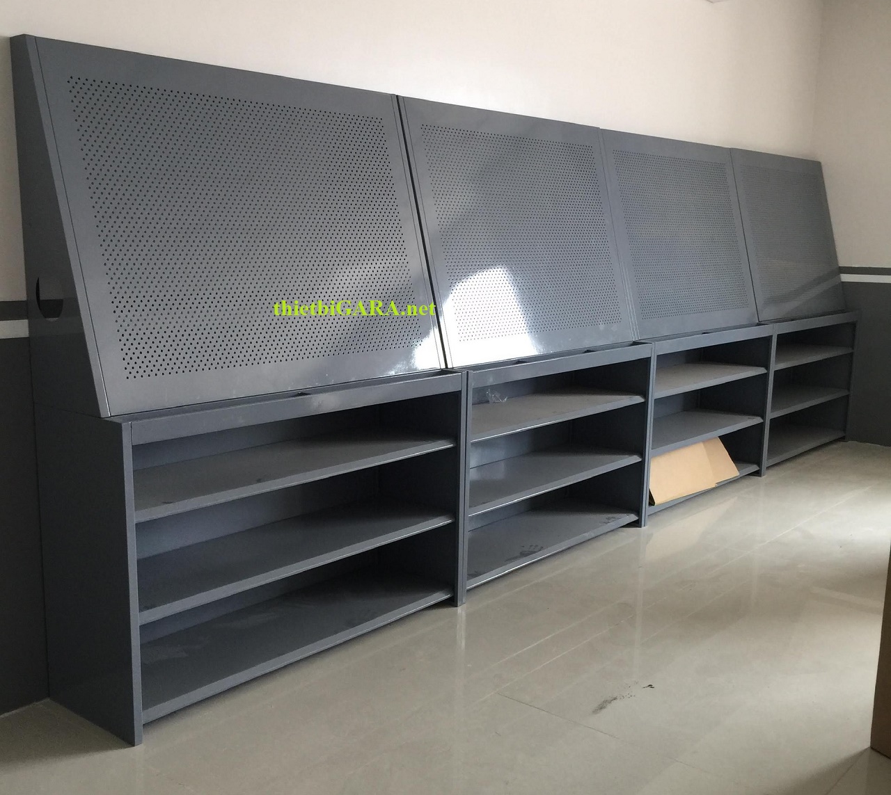 Giá treo SST tiêu chuẩn cho xưởng sửa chữa ô tô