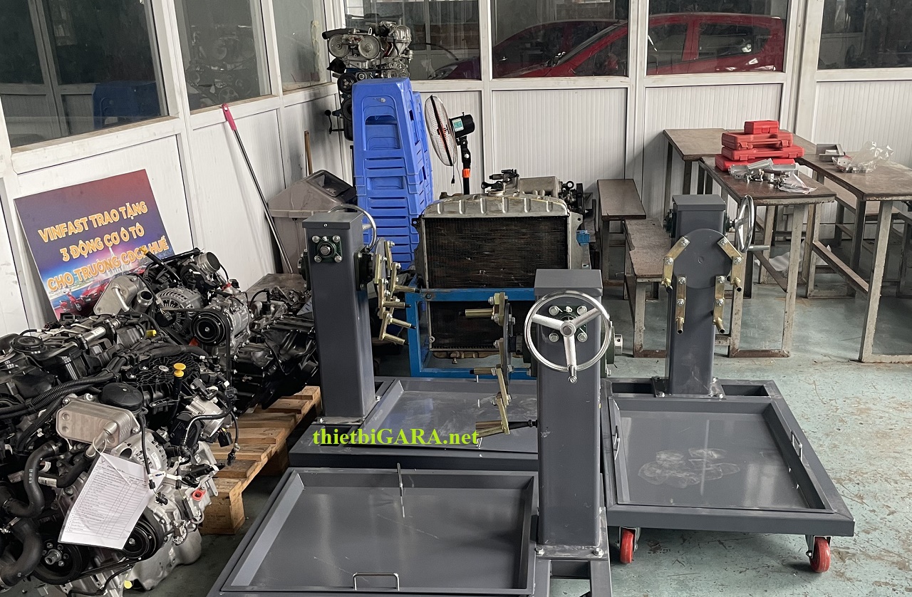 Giá treo lắp ráp động cơ hộp số ô tô