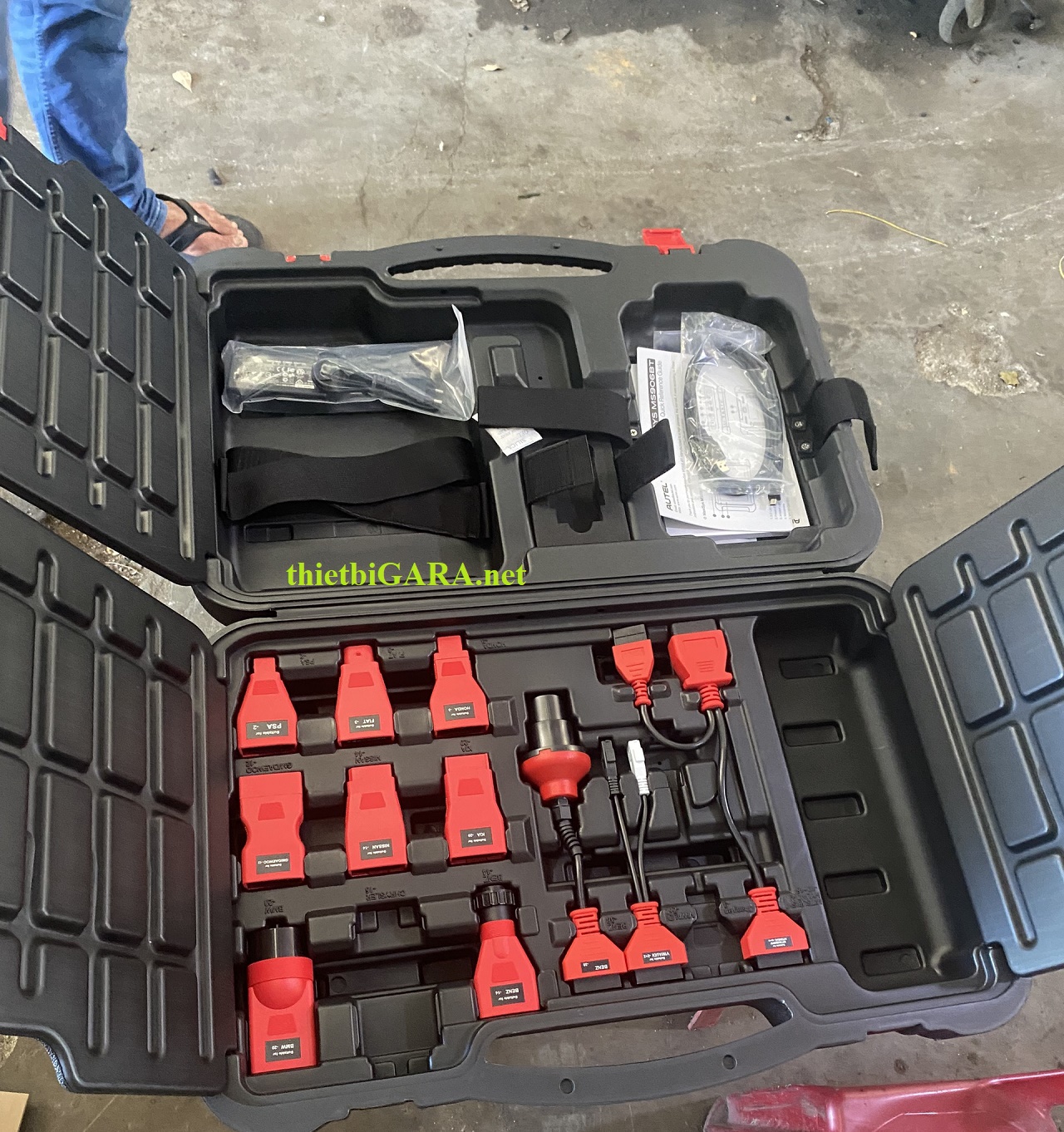 Máy chẩn đoán lỗi ô tô Autel 906BT