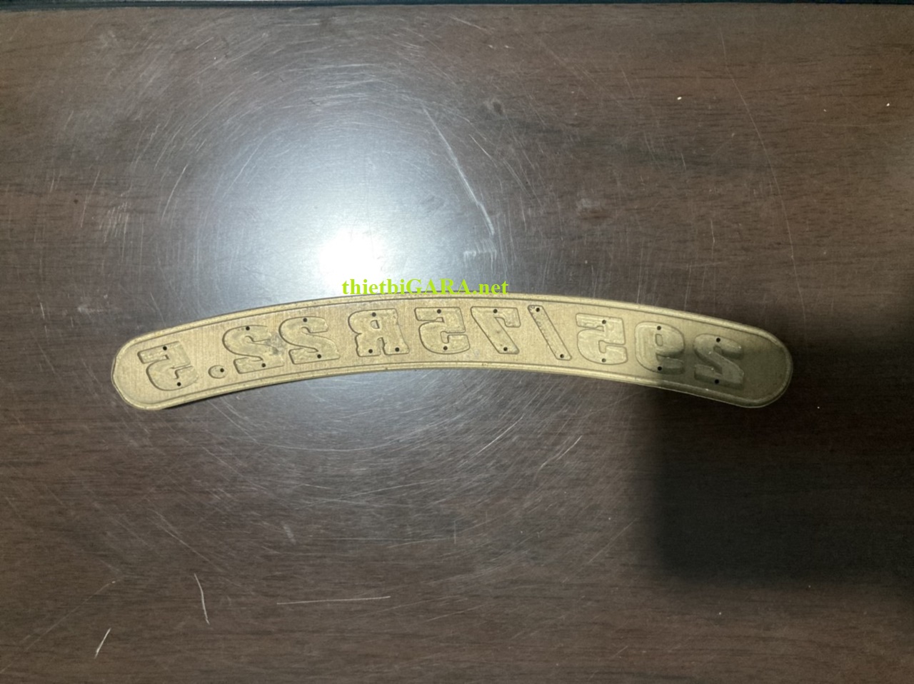 Khuôn đồng ép số lốp xe