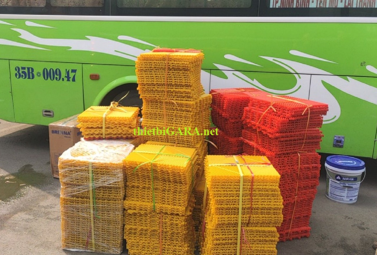 Tấm lót sàn bằng nhựa chống trượt