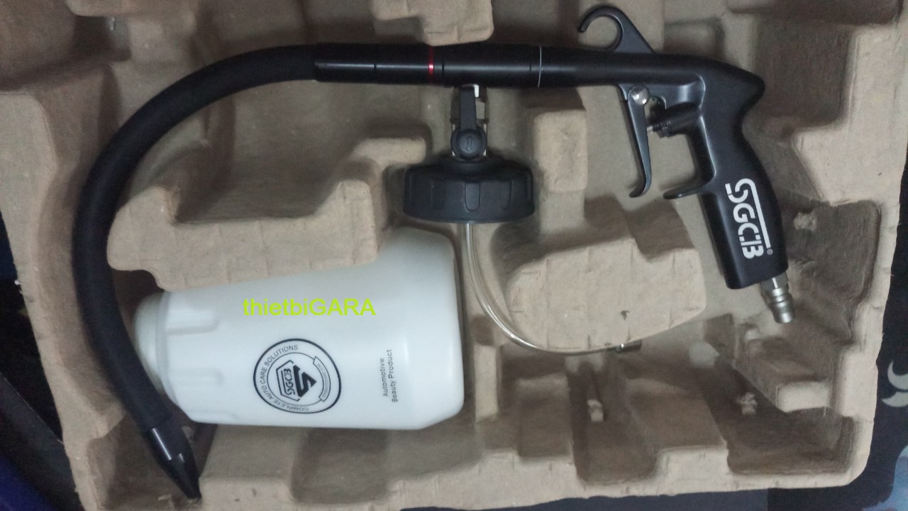 súng phun hoá chất vệ sinh khoang máy