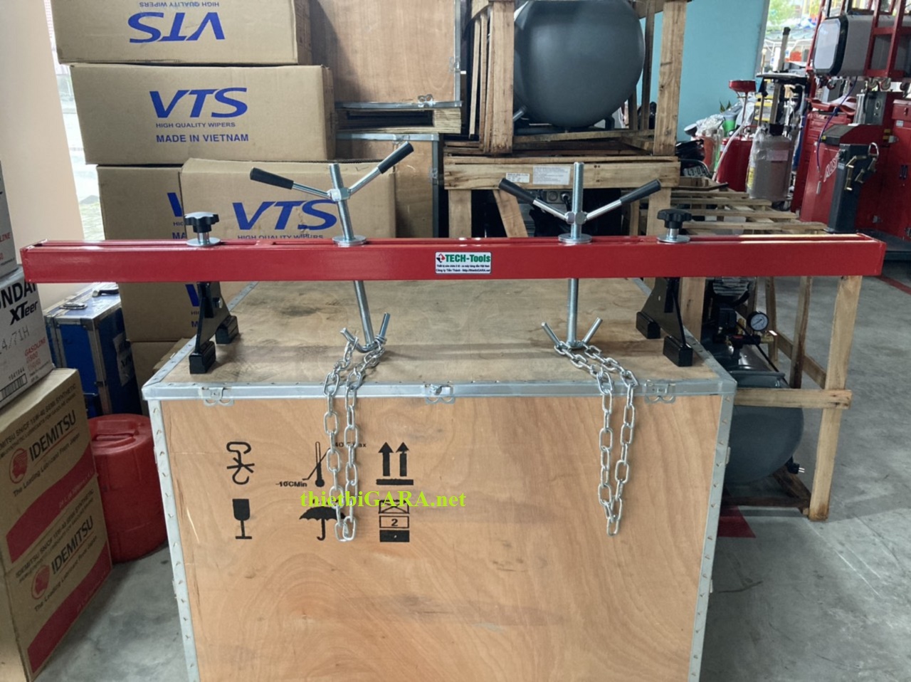 Giá treo động cơ