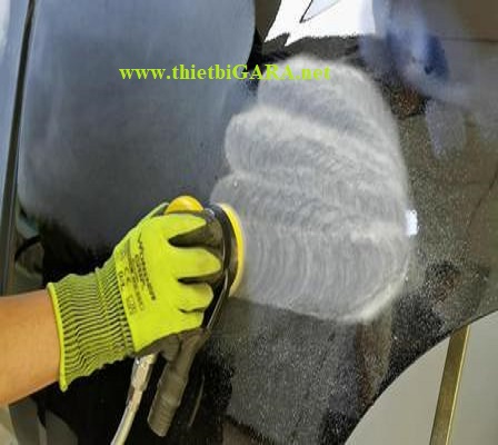 Máy chà nhám tròn tác động kép