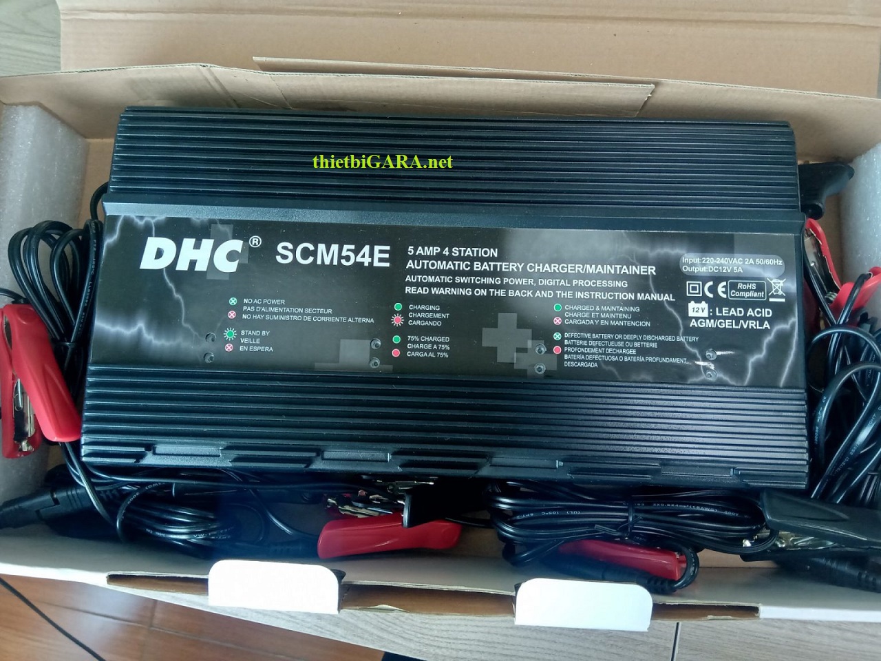 Hộp máy sạc 4 trạm