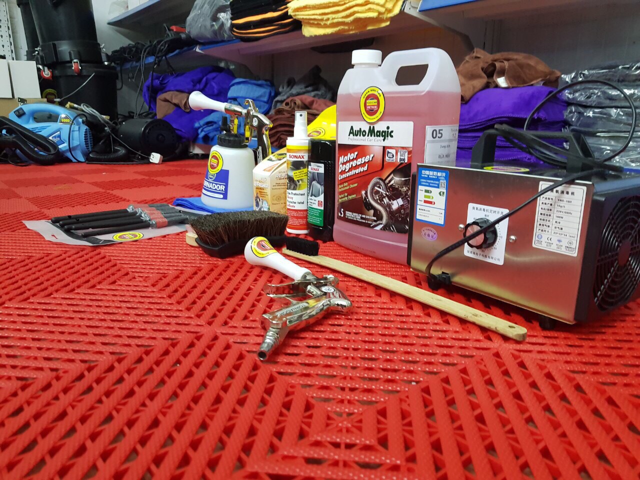 Thiết bị chăm sóc xe ô tô xe máy