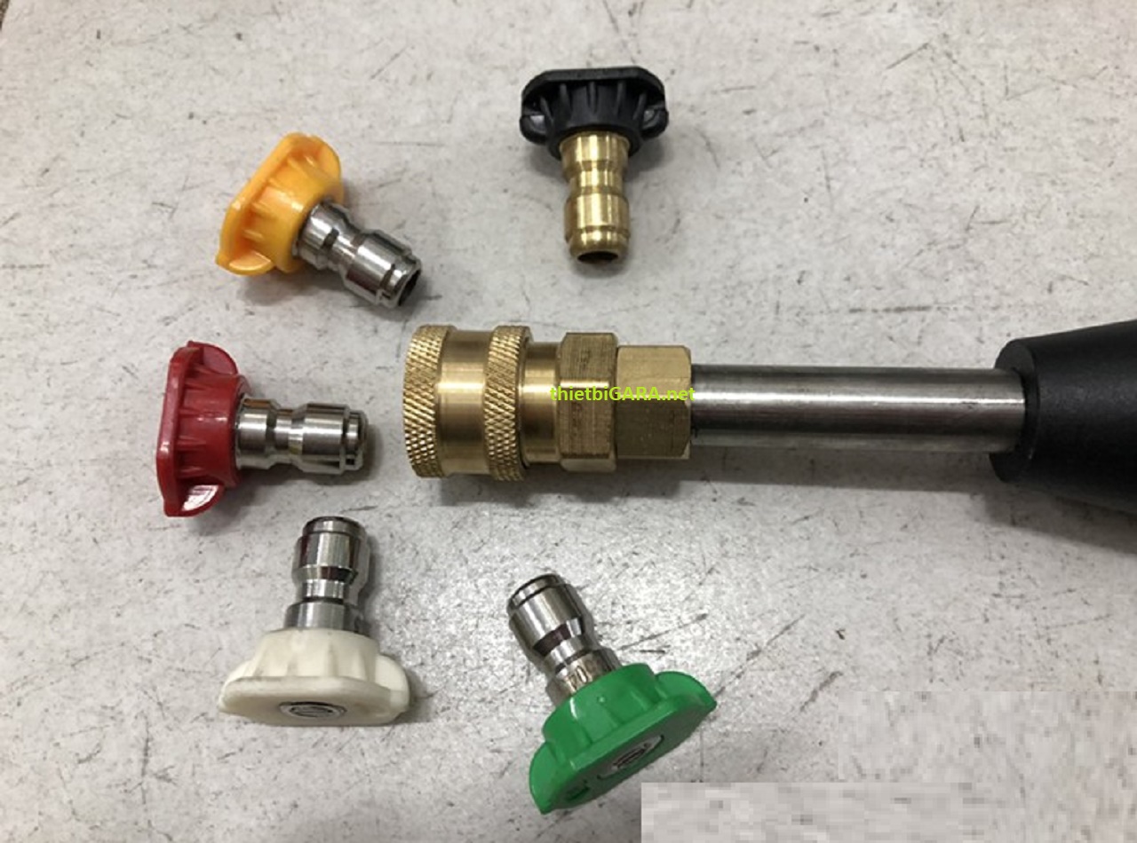 Súng xịt rửa xe