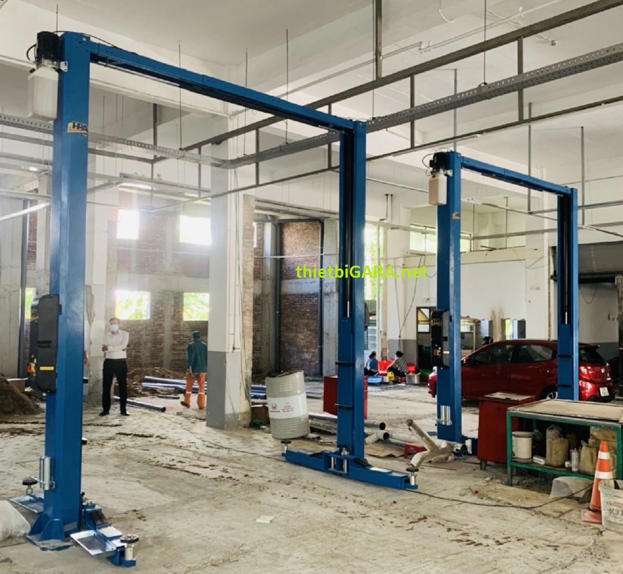 Cầu nâng 2 trụ HPA Italy