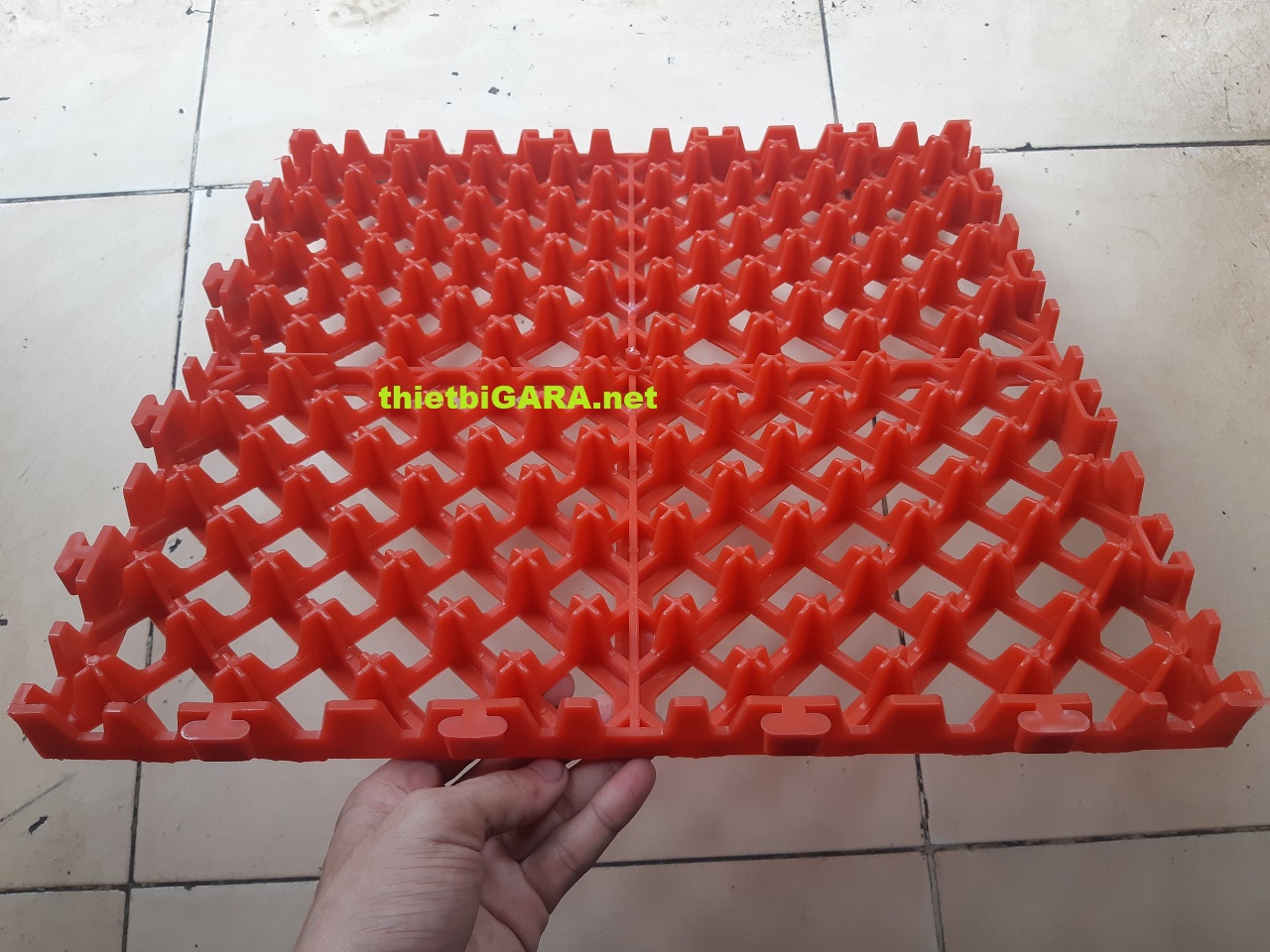 sàn nhựa trải sàn cho rửa xe ô tô