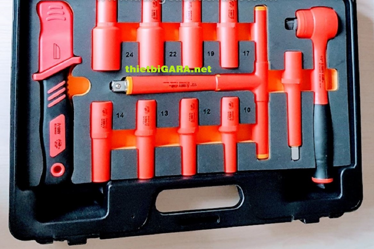 Bộ dụng cụ cách điện sửa xe hybrid