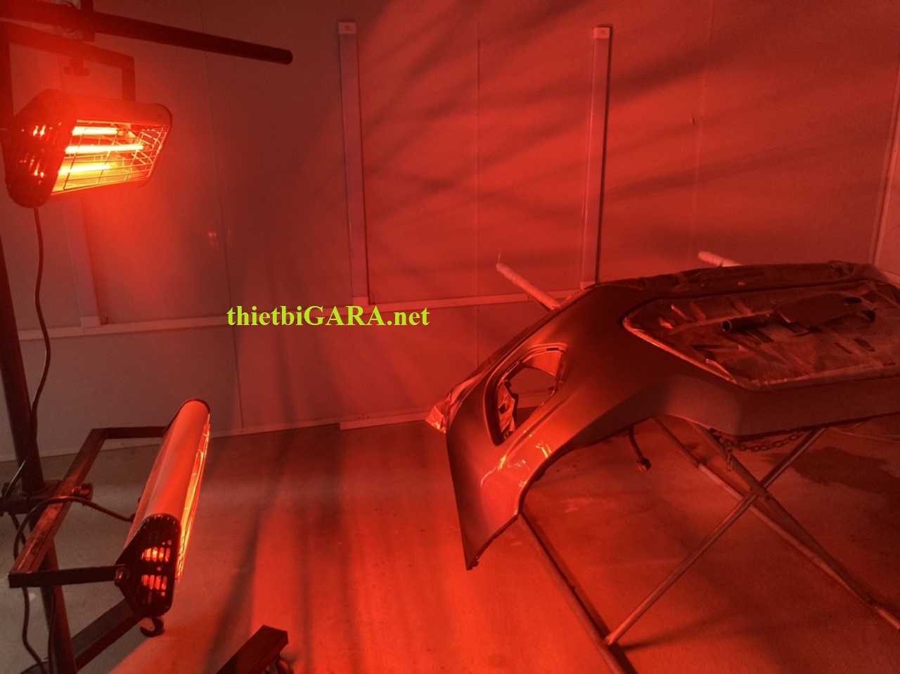 Đèn sấy sơn hồng ngoại Funisi Nhật Bản