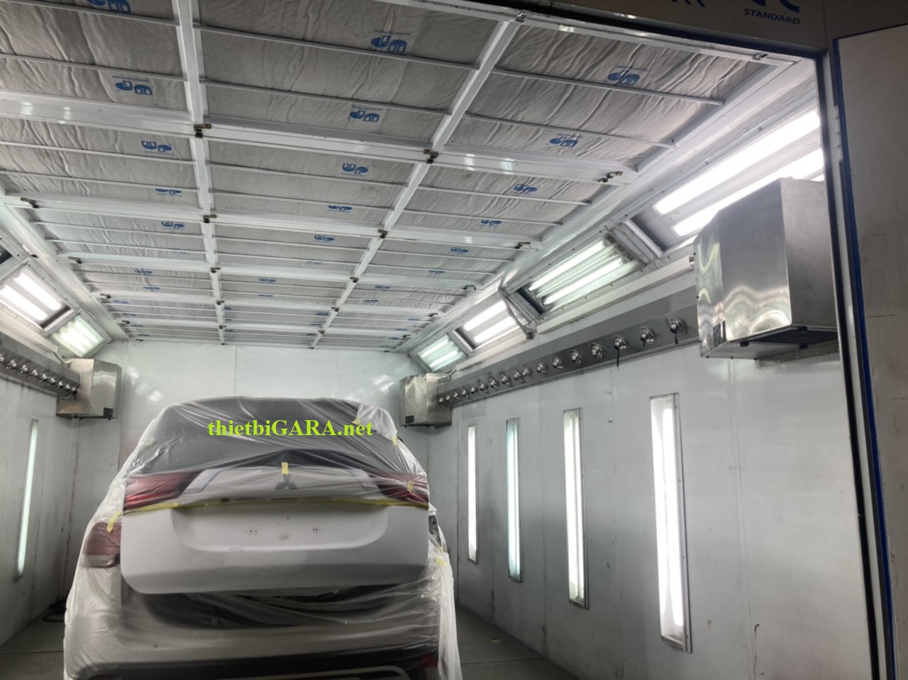 Thiết bị thổi gió nóng dùng cho Sơn góc nước