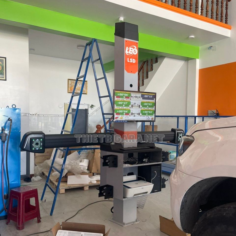 Thiết Bị Cân Chỉnh Thước Lái Xe Ô Tô Du Lịch LEO ITALY L5D (1)