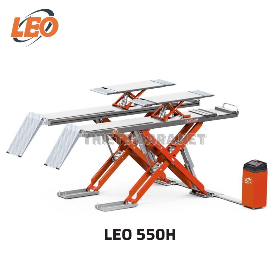 Cầu Nâng Kiểu Xếp 2 Tầng 5,5 Tấn LEO ITALY